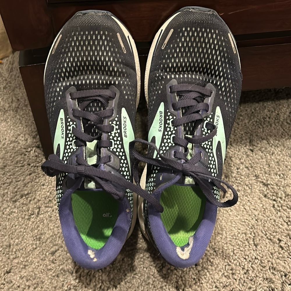 Women’s Brooks Ghost 14,  Size 8 1/2 Wide